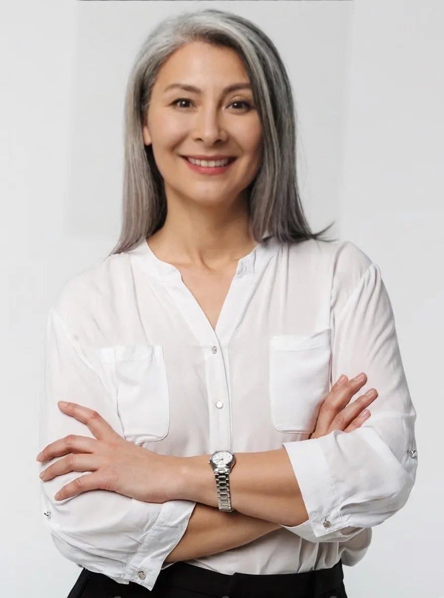 Dopo Sorriso: ritratto con un'espressione più serena generata dall'intelligenza artificiale